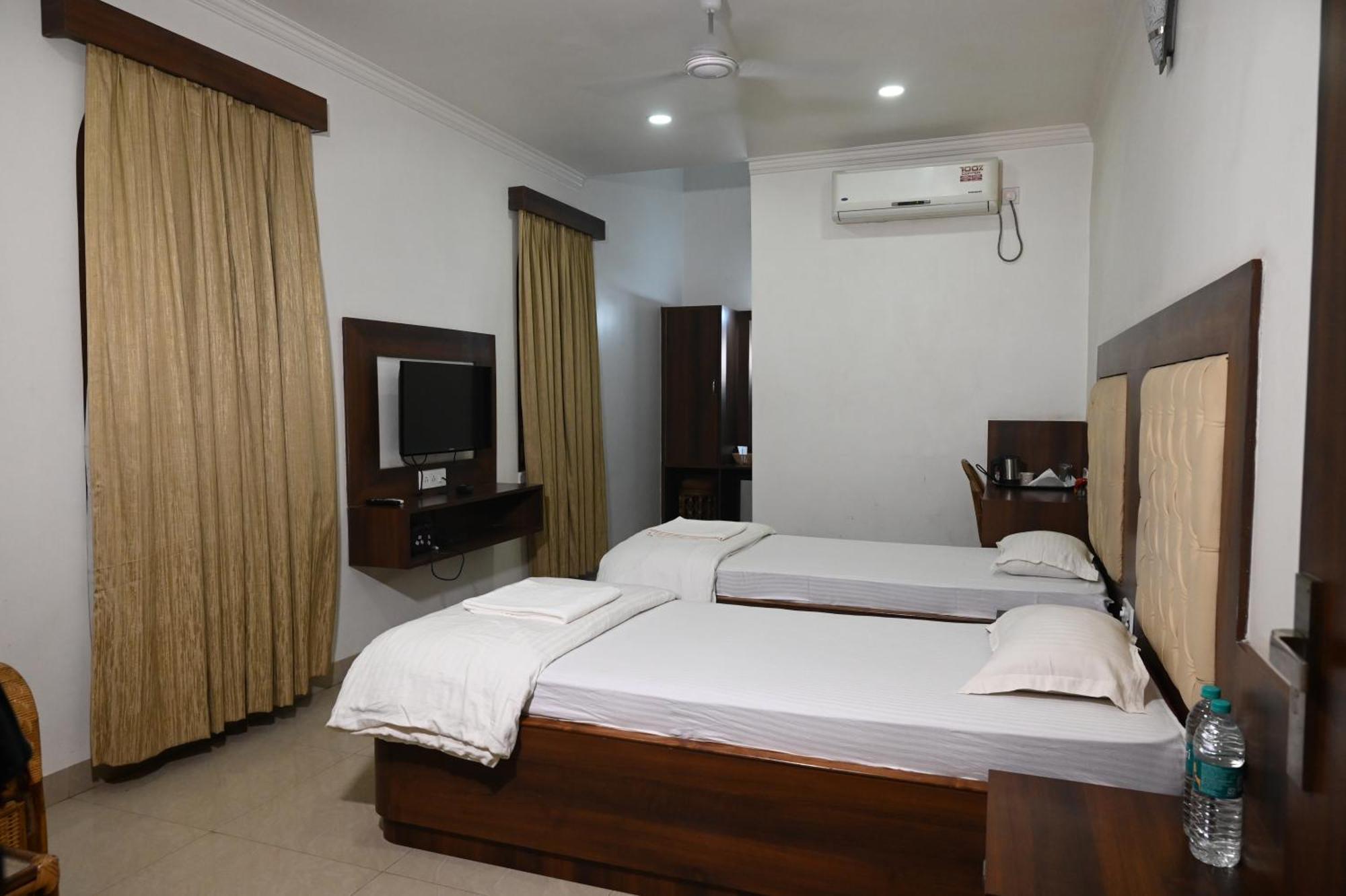 Santiniketan Residency Hotel Shānti Niketan Buitenkant foto