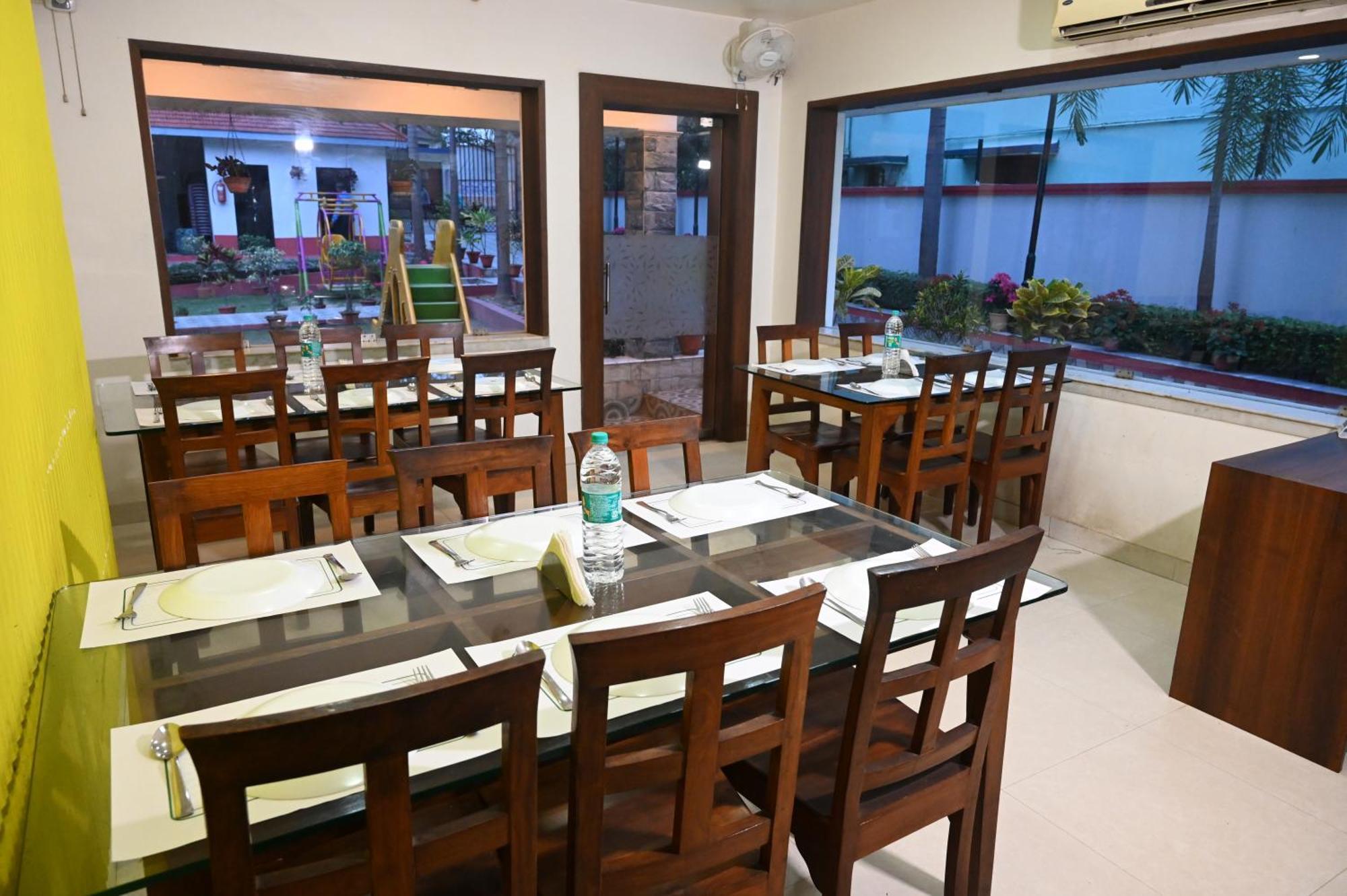 Santiniketan Residency Hotel Shānti Niketan Buitenkant foto